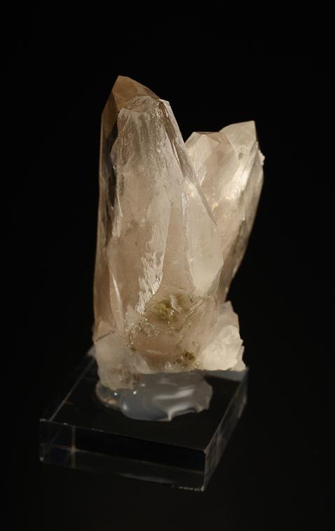 QUARTZ (Japan-law twin)